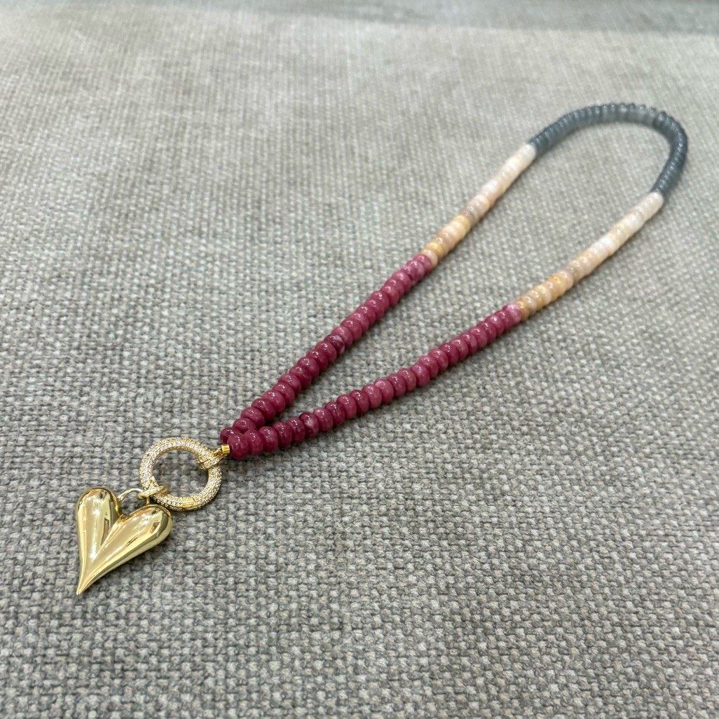 Elegant Gemstone Beqded Gold Heart Pendant Necklace